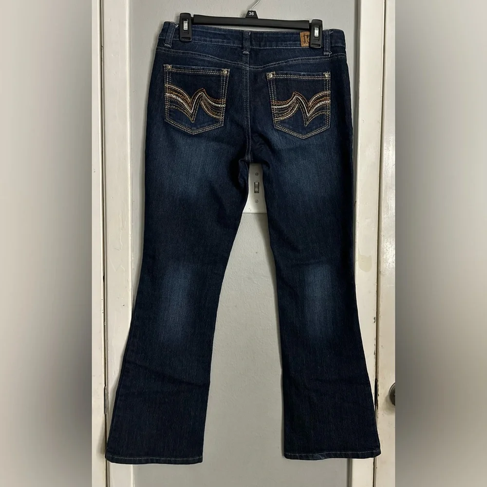 L.e.i. Juniors low rise slim bootcut - Picture 2 of 2